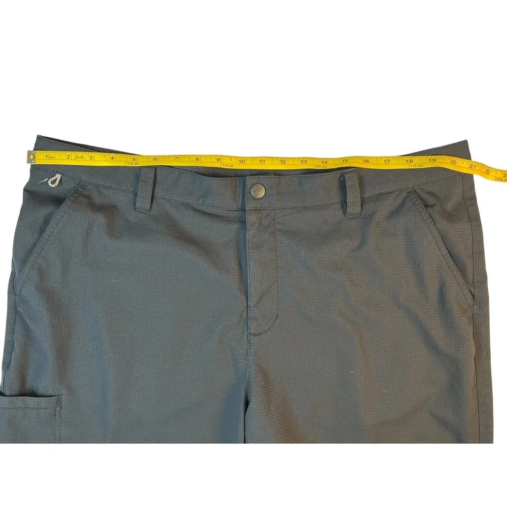Colombia PFG Men's Blue Outdoor Ripstop Cargo Shorts  Size 40  Outdoor Fishing